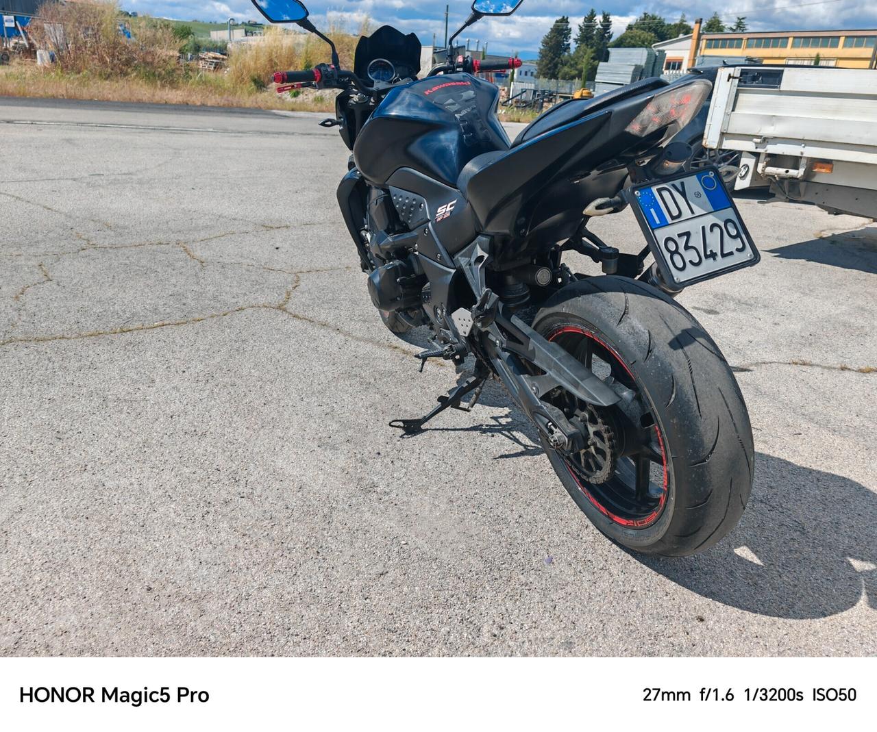 Kawasaki Z 750 rr
