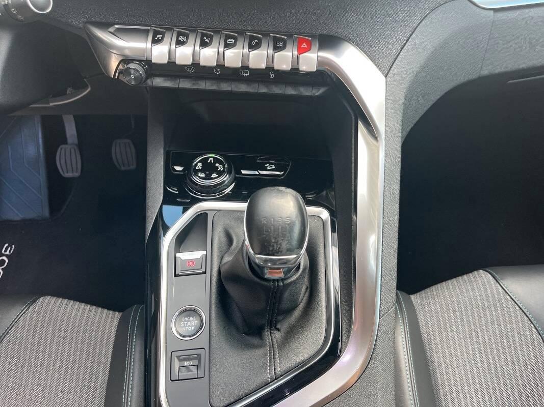 Peugeot 3008 II 1.5 bluehdi Allure Pack s&s 130cv