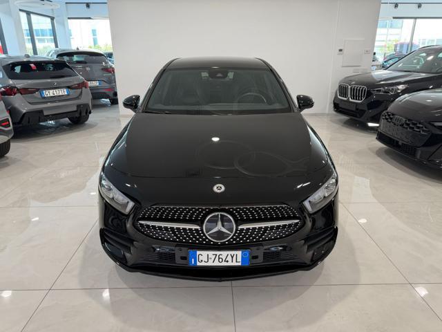 MERCEDES-BENZ A 200 Automatic Premium *LUCI SOFFUSE-SEDILI RISCALDATI*