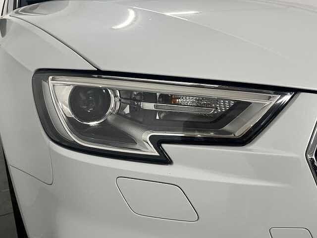 Audi A3 SPB 30 g-tron S tronic Business