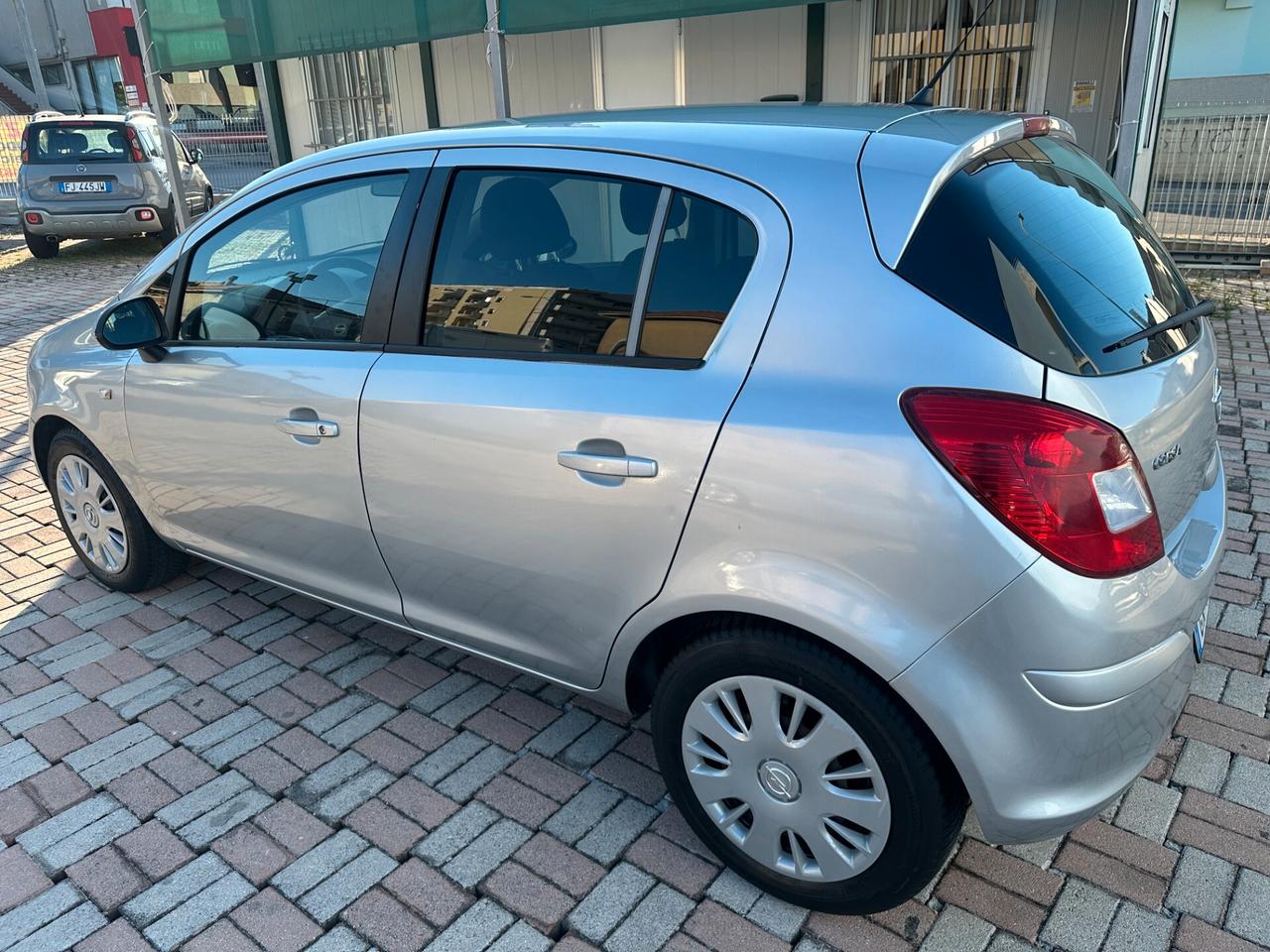 Opel Corsa 1.2 5 porte Ecotec