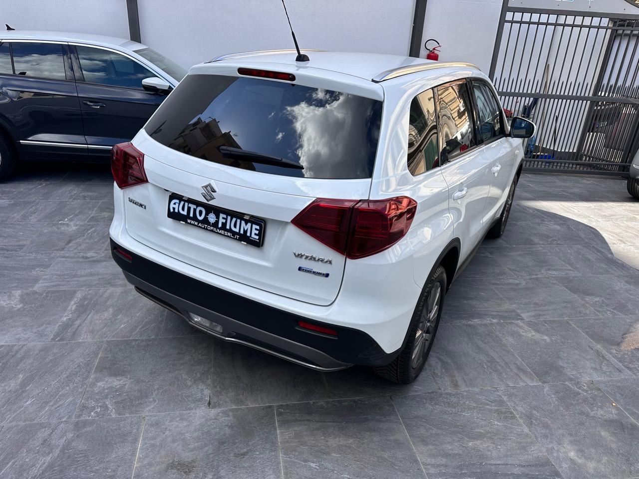 Suzuki Vitara 1.4 Hybrid Top