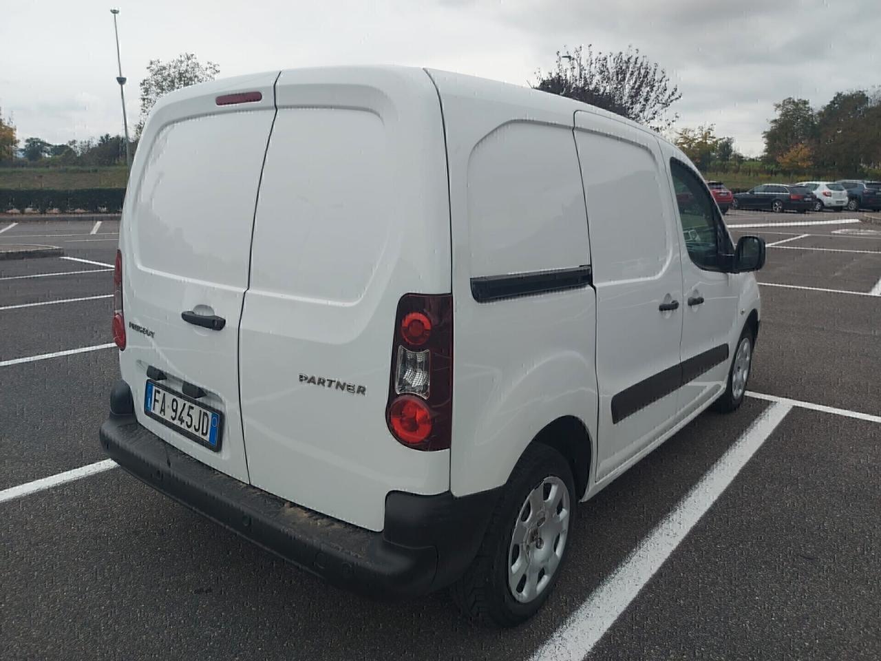 Peugeot Partner 1.6HDI 90cv autocarro