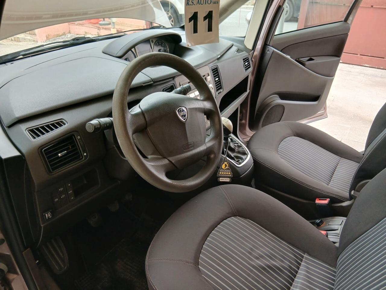 Lancia MUSA 1.4 Oro Ecochic GPL full 09