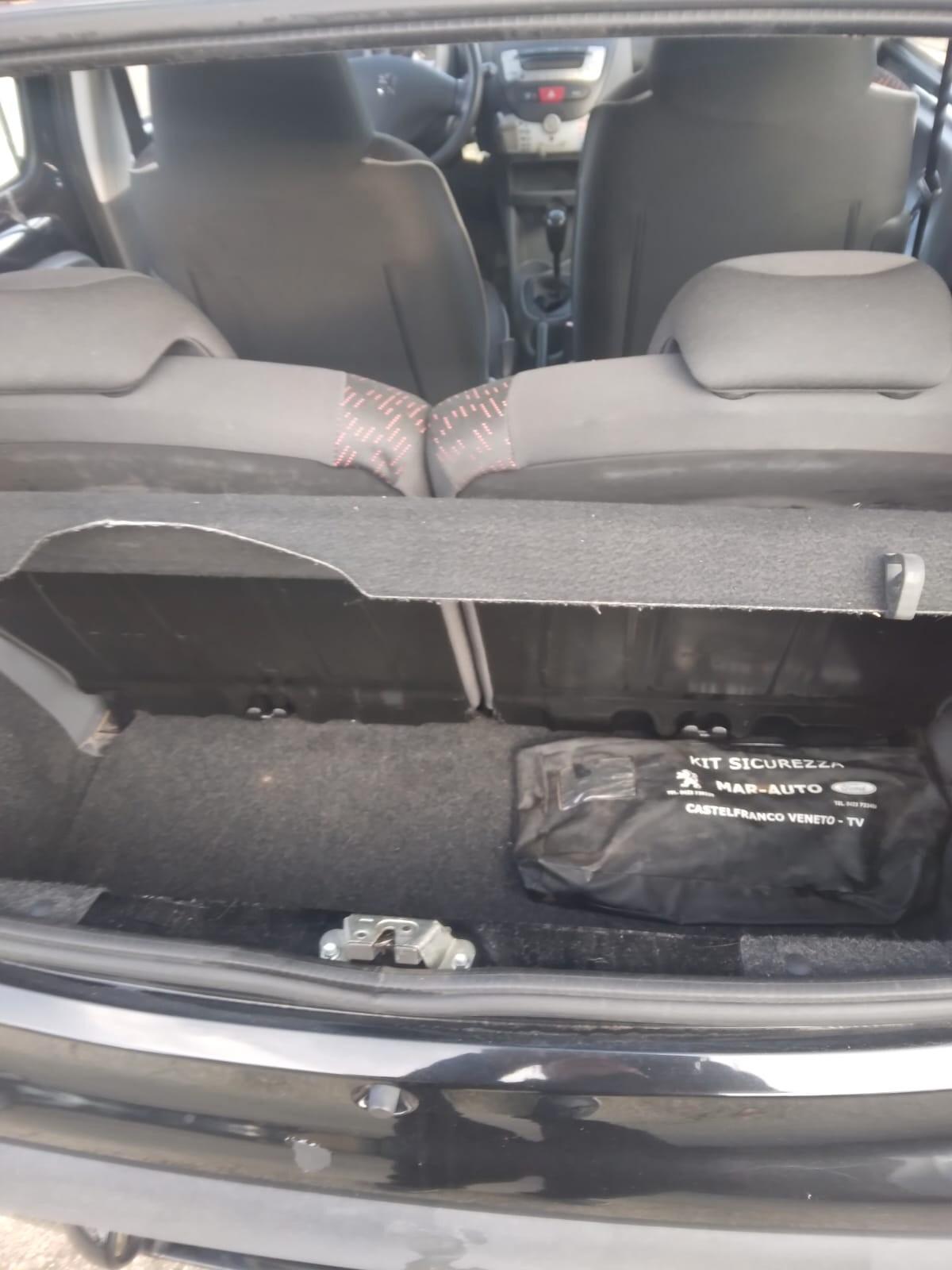 Peugeot 107 1.0 benzina 2009