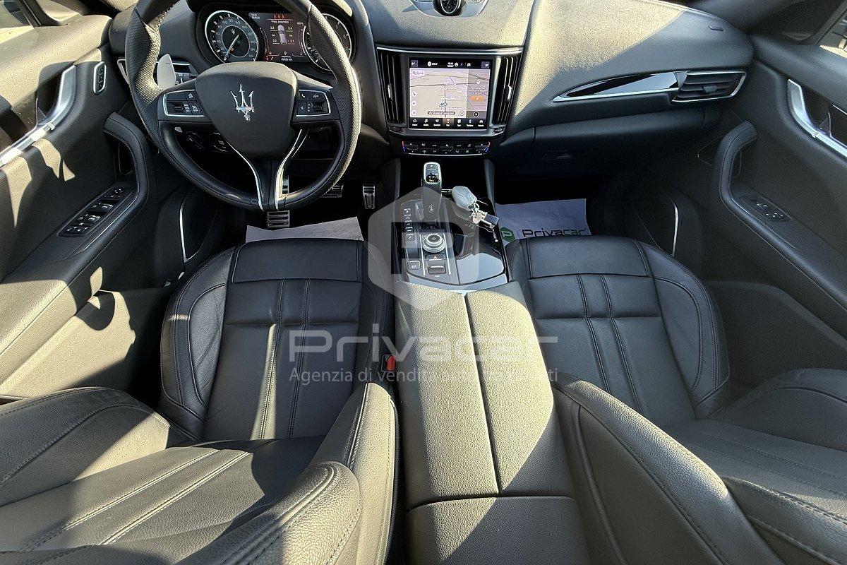 MASERATI Levante MHEV 330 CV AWD GT