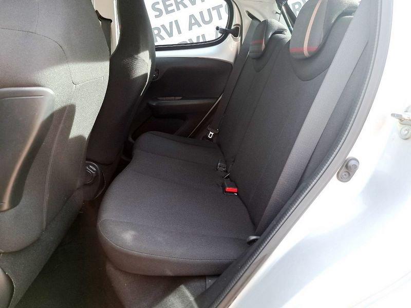 Peugeot 108 PureTech 82 5 porte Allure