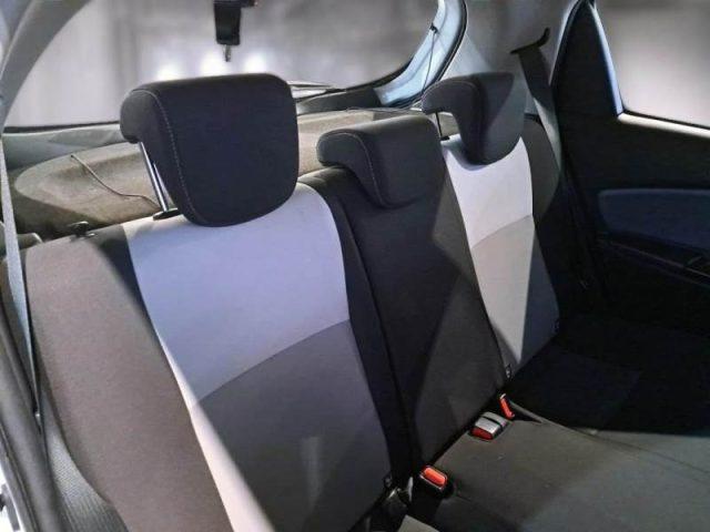 TOYOTA Yaris 1.5 Hybrid 5 porte Business