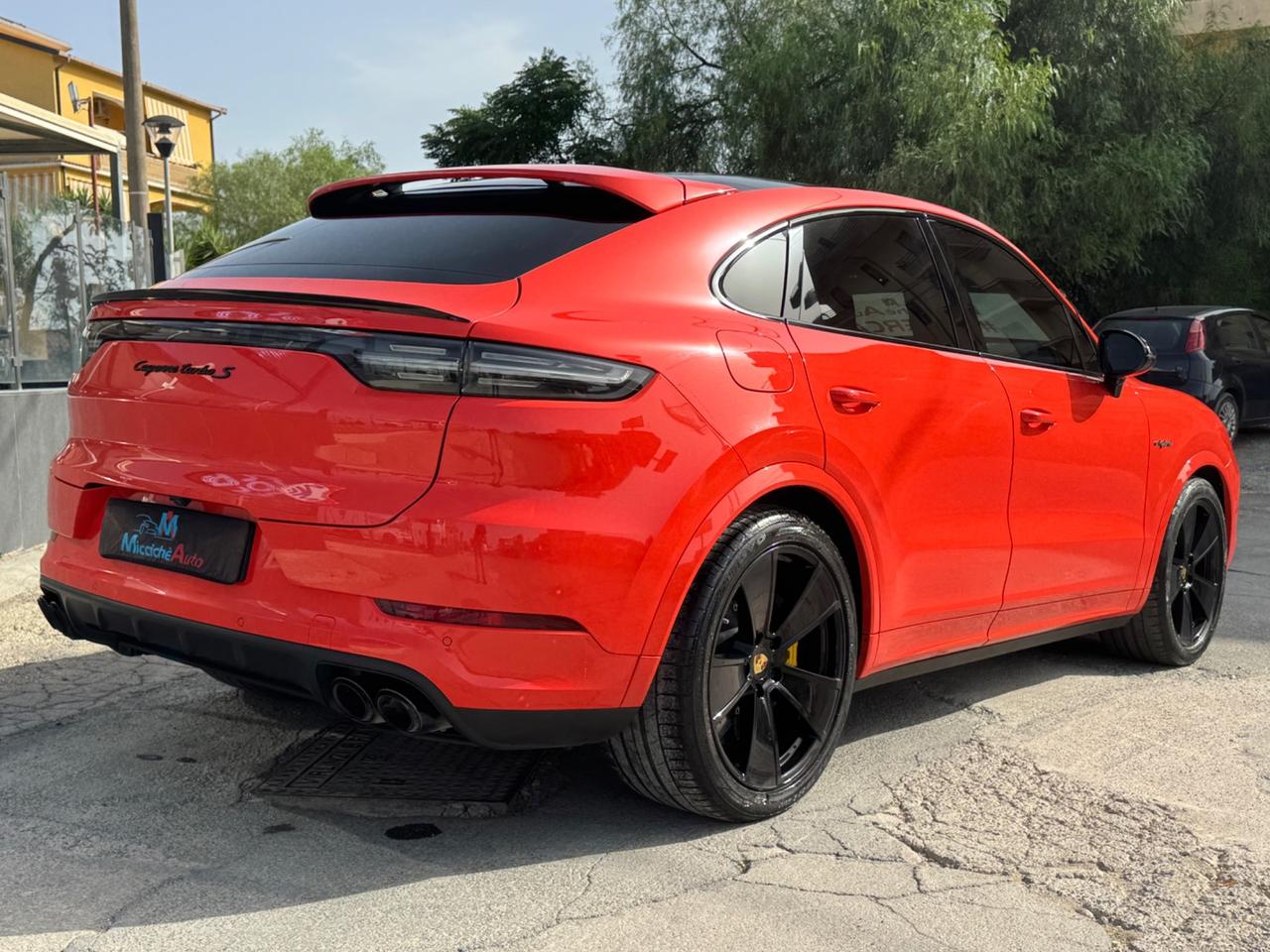 PORSCHE CAYENNE COUPE' TURBO S 4.0 V8 680 CV E-HYBRID LAVA ORANGE FULL IVA