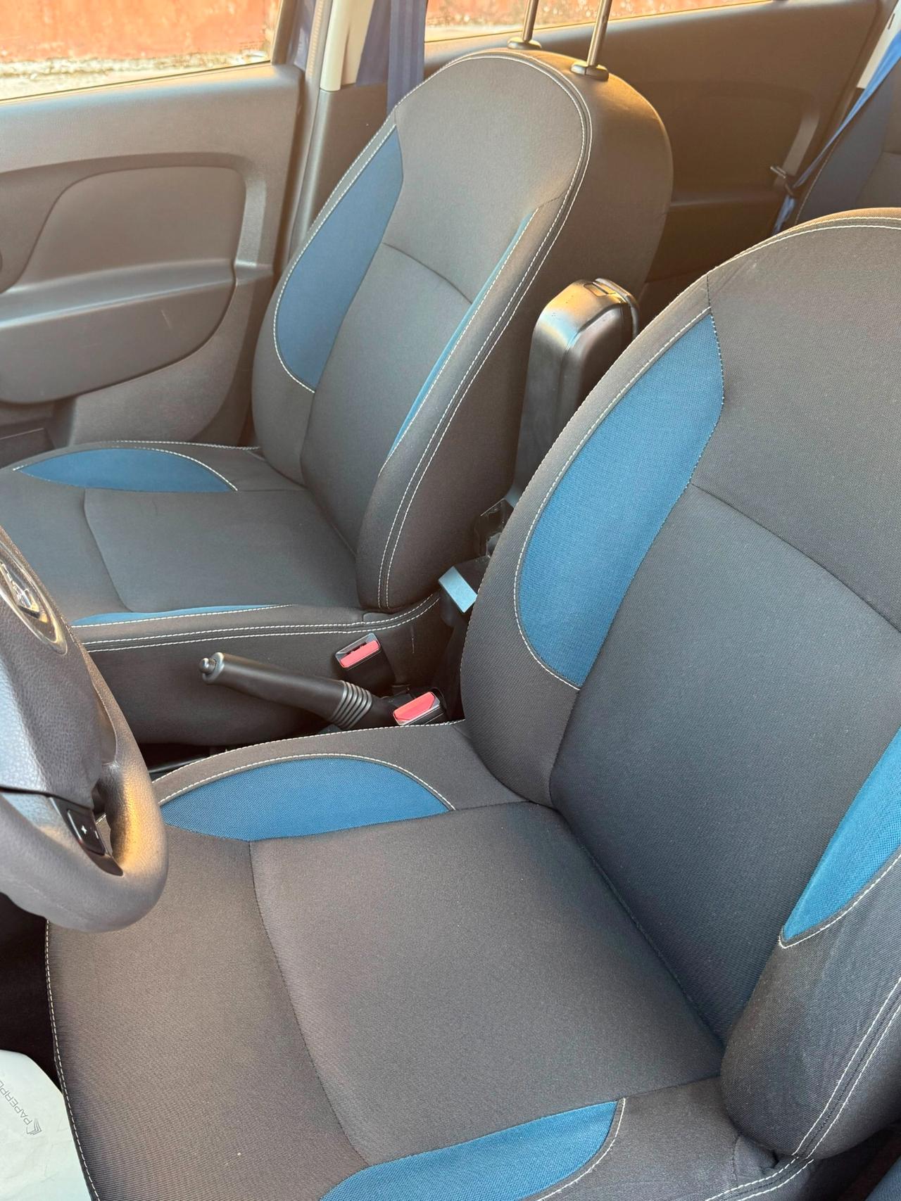 Dacia Sandero 1.5 dCi 75 CV