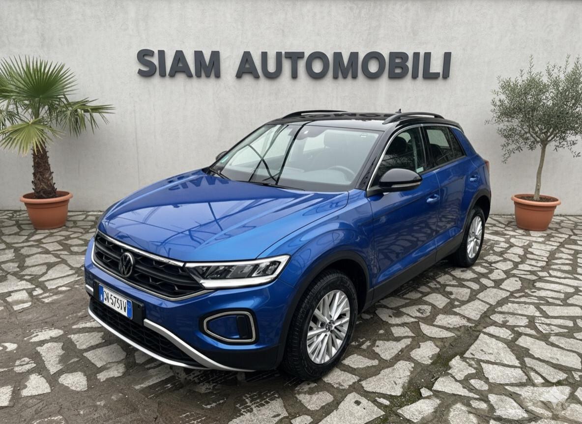 Volkswagen T-Roc 1.5 TSI DSG Life