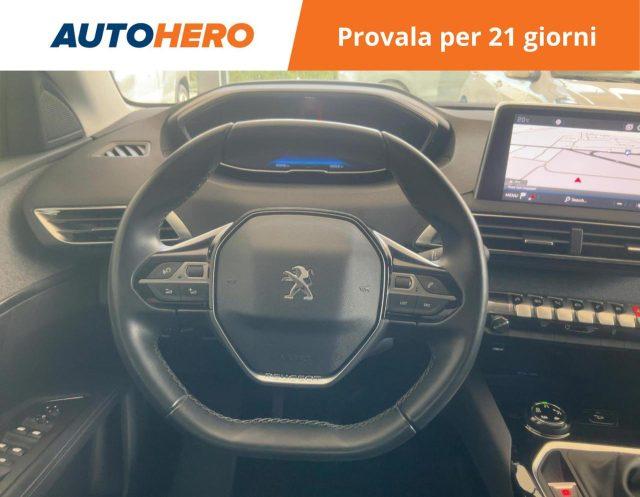 PEUGEOT 3008 BlueHDi 130 S&S Allure
