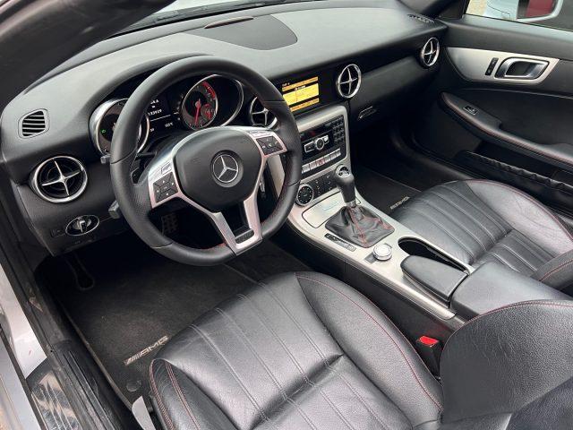 MERCEDES-BENZ SLK 200 CGI Premium AMG