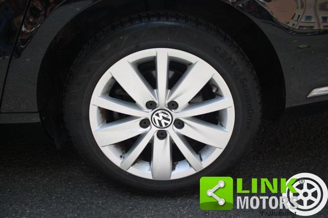 VOLKSWAGEN Passat Var. 2.0 TDI Highline Blue M.Tech.