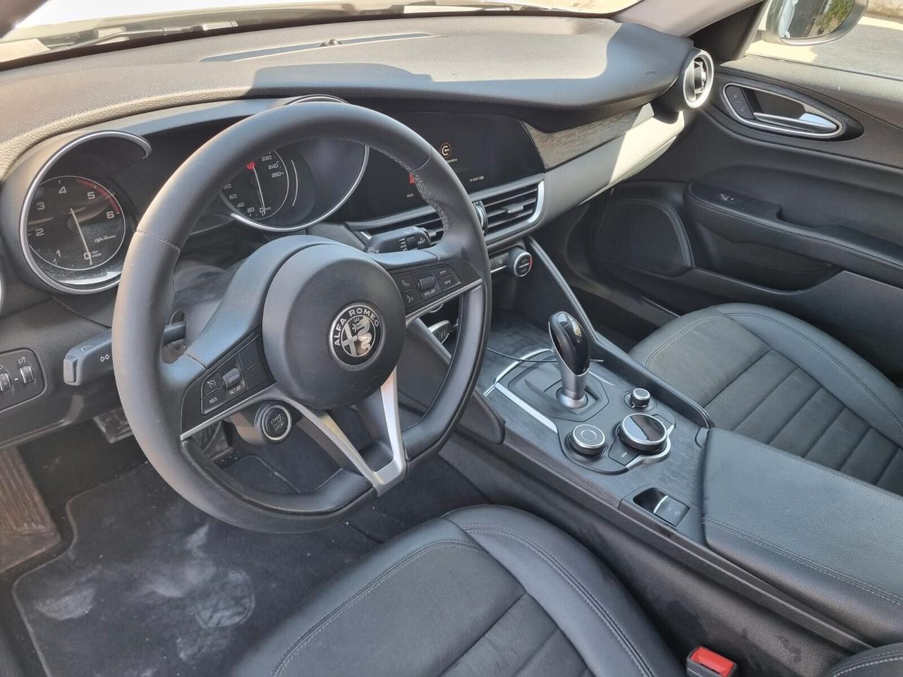 Alfa Romeo Giulia 2.2 Turbodiesel 190 CV AT8 Super