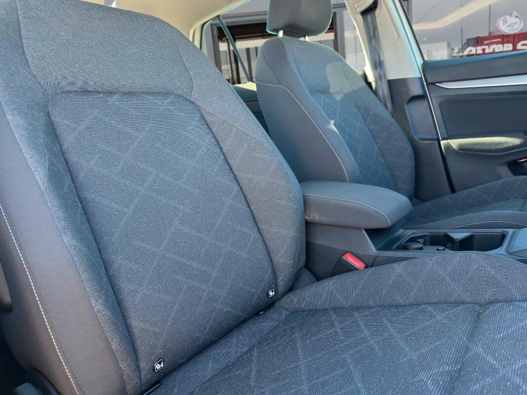 Volkswagen Golf 2.0 tdi Life 150cv AUTOMATICA E CARPLAY