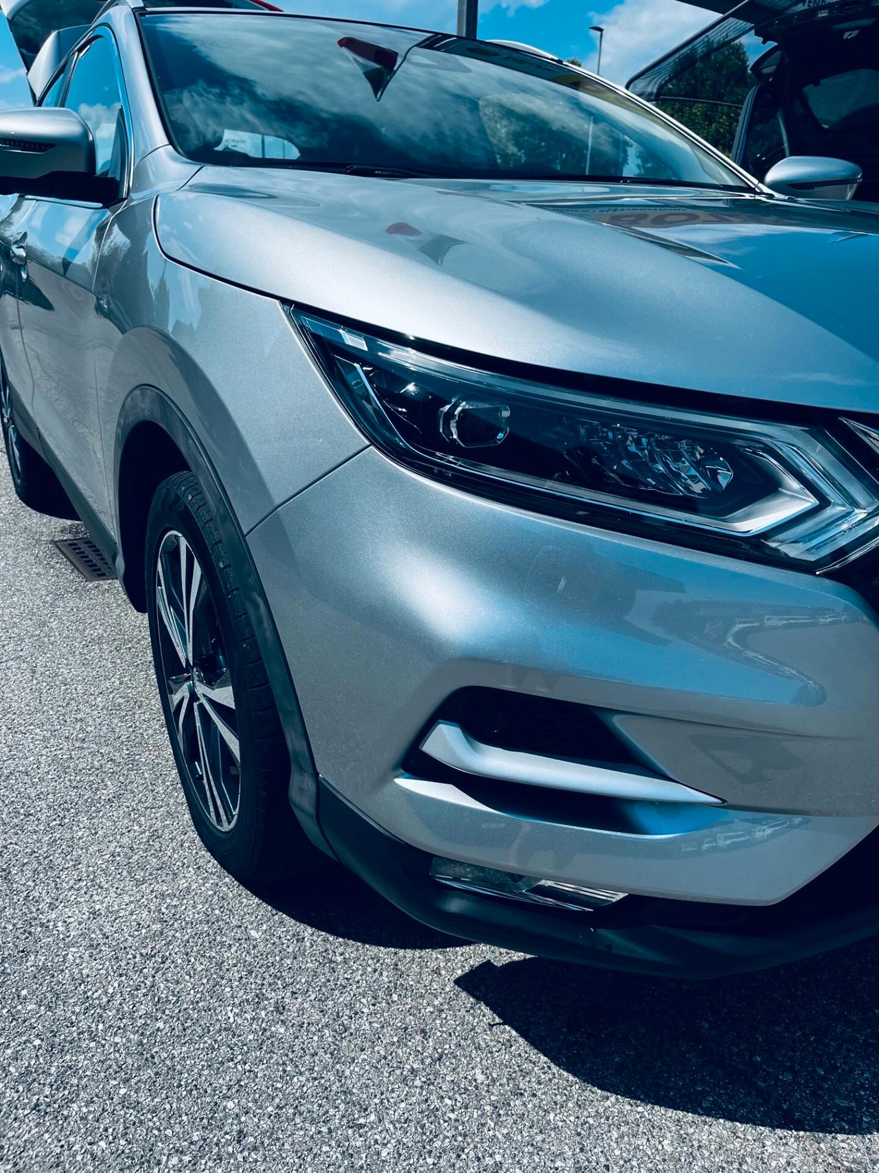 Nissan Qashqai 1.5 dCi N-Connecta
