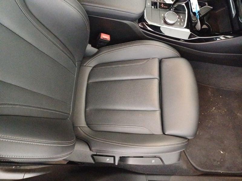 BMW X3 X3 sDrive18d MH48V