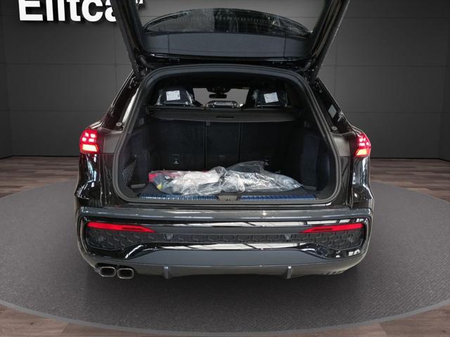 AUDI Q5 40 TDI 204 CV quattro S tronic Identity Black