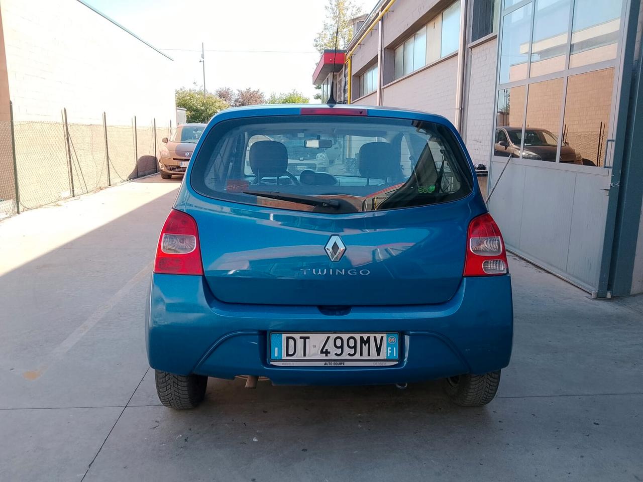 Renault Twingo 1.2-BENZINA-NEOPAT-2009