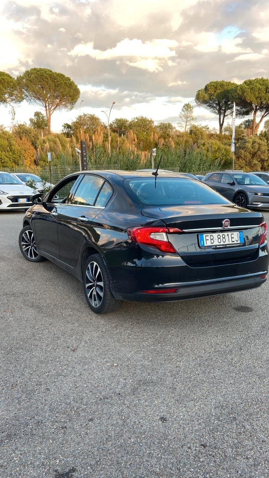 Fiat Tipo 1.6 Mjt 4 porte Opening Edition