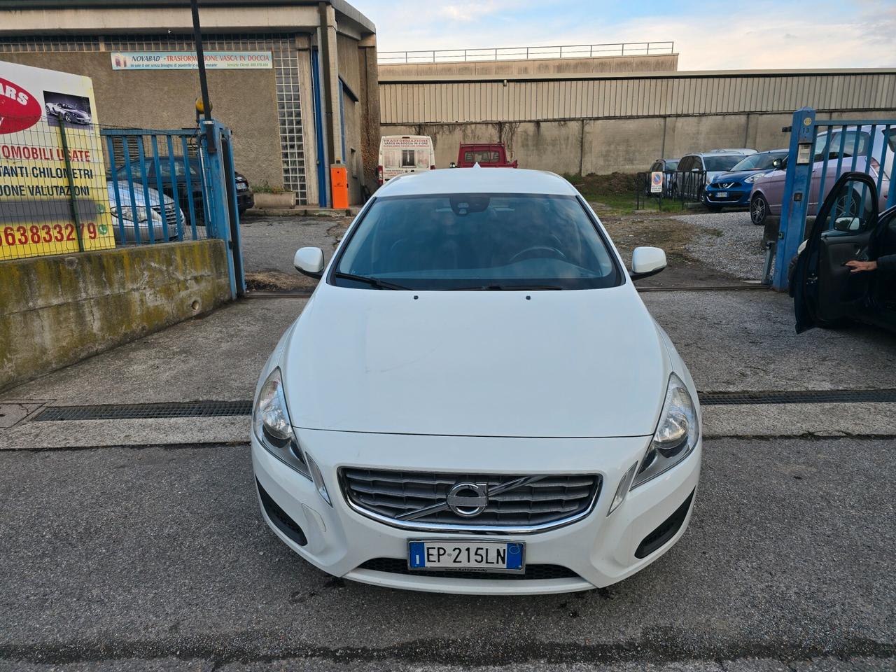 Volvo V60 D2 1.6 Powershift Summum