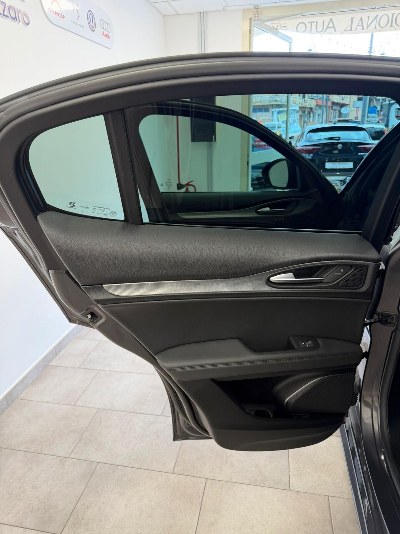 Alfa Romeo Stelvio 2.2 Turbodiesel 210 CV AT8 Q4 Veloce