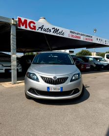 Lancia Ypsilon 1.0 FireFly 5 porte S&S Hybrid Ecochic Gold