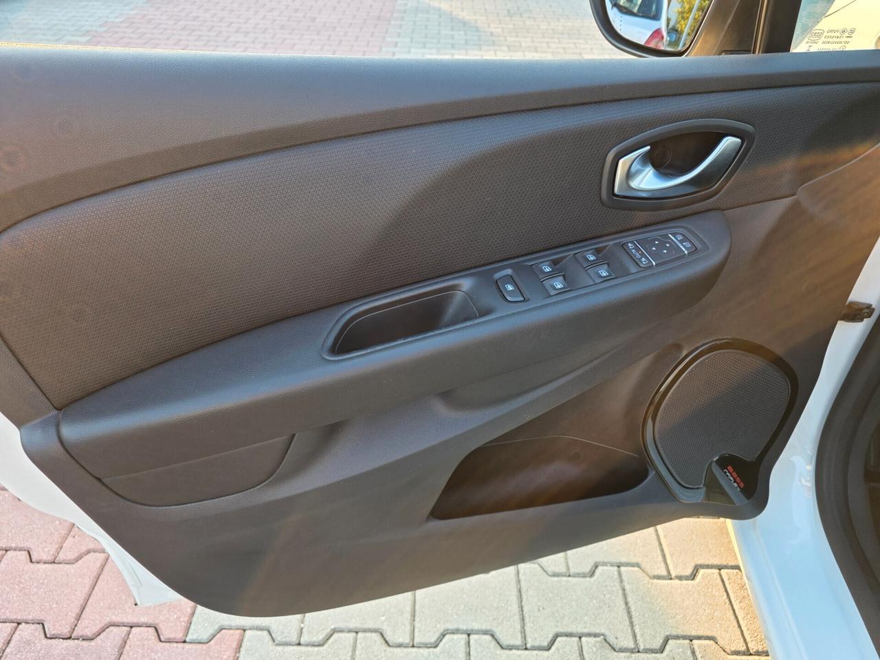 Renault Clio Sport perfetta e garantita 12 mesi