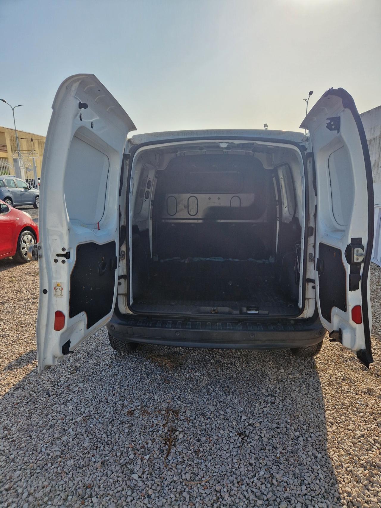 Renault kangoo 1.5 diesel 2020
