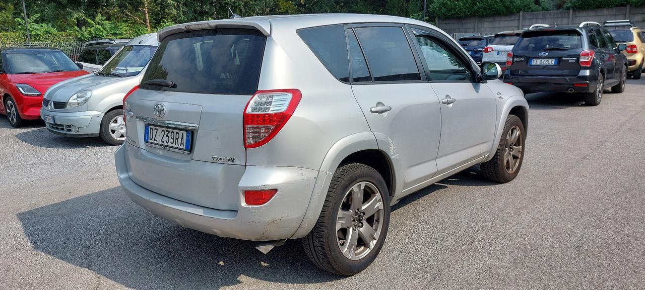 Toyota RAV 4 RAV4 Crossover 2.2 D-4D 150 CV DPF Luxury