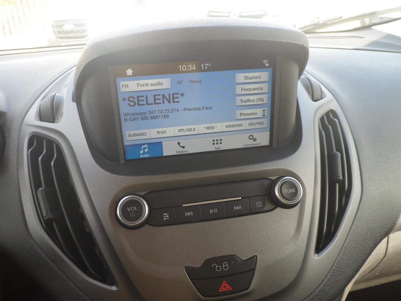 Ford Transit Courier furgone