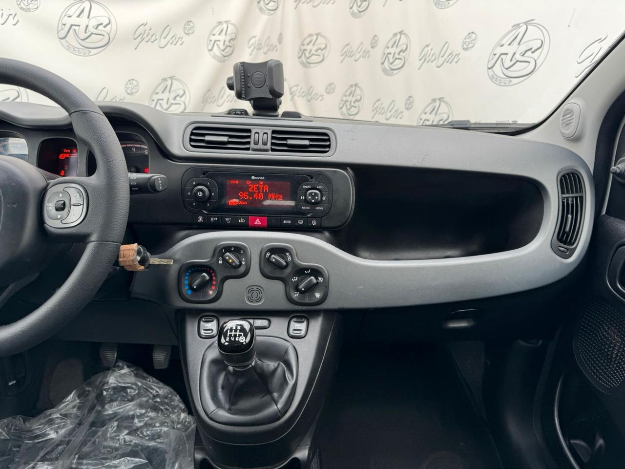Fiat Panda 1.0 70cv FireFly S&S Hybrid City Cross