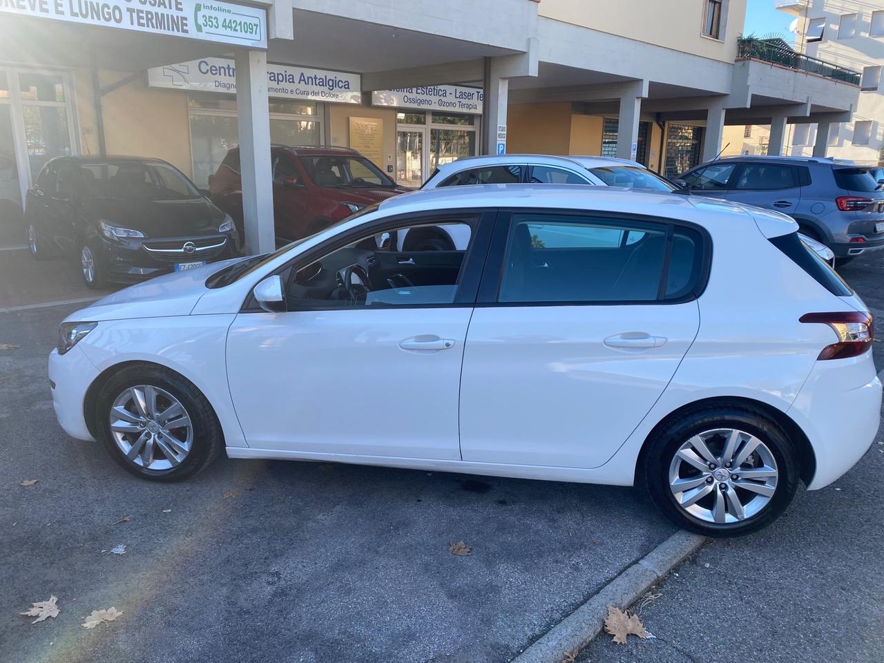 Peugeot 308 1.6 HDi 92 CV Access