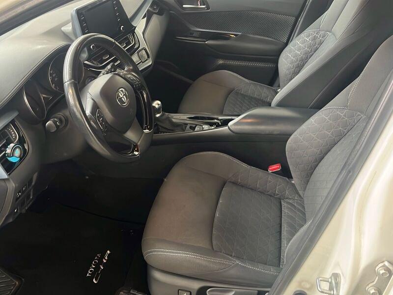 Toyota C-HR 2.0H (184CV) E-CVT Trend