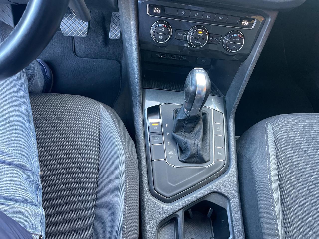 Volkswagen Tiguan 2.0 TDI SCR DSG Business