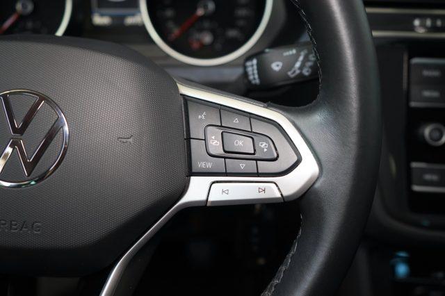 VOLKSWAGEN Tiguan 2.0 TDI 150 CV SCR DSG Life Pari al Nuovo