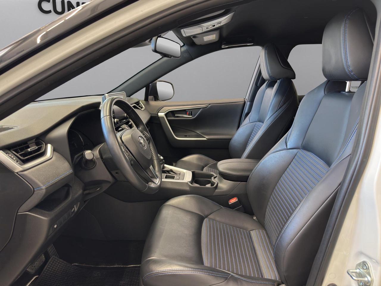 Toyota Rav4 2.5 218cv E-Cvt 2wd Style