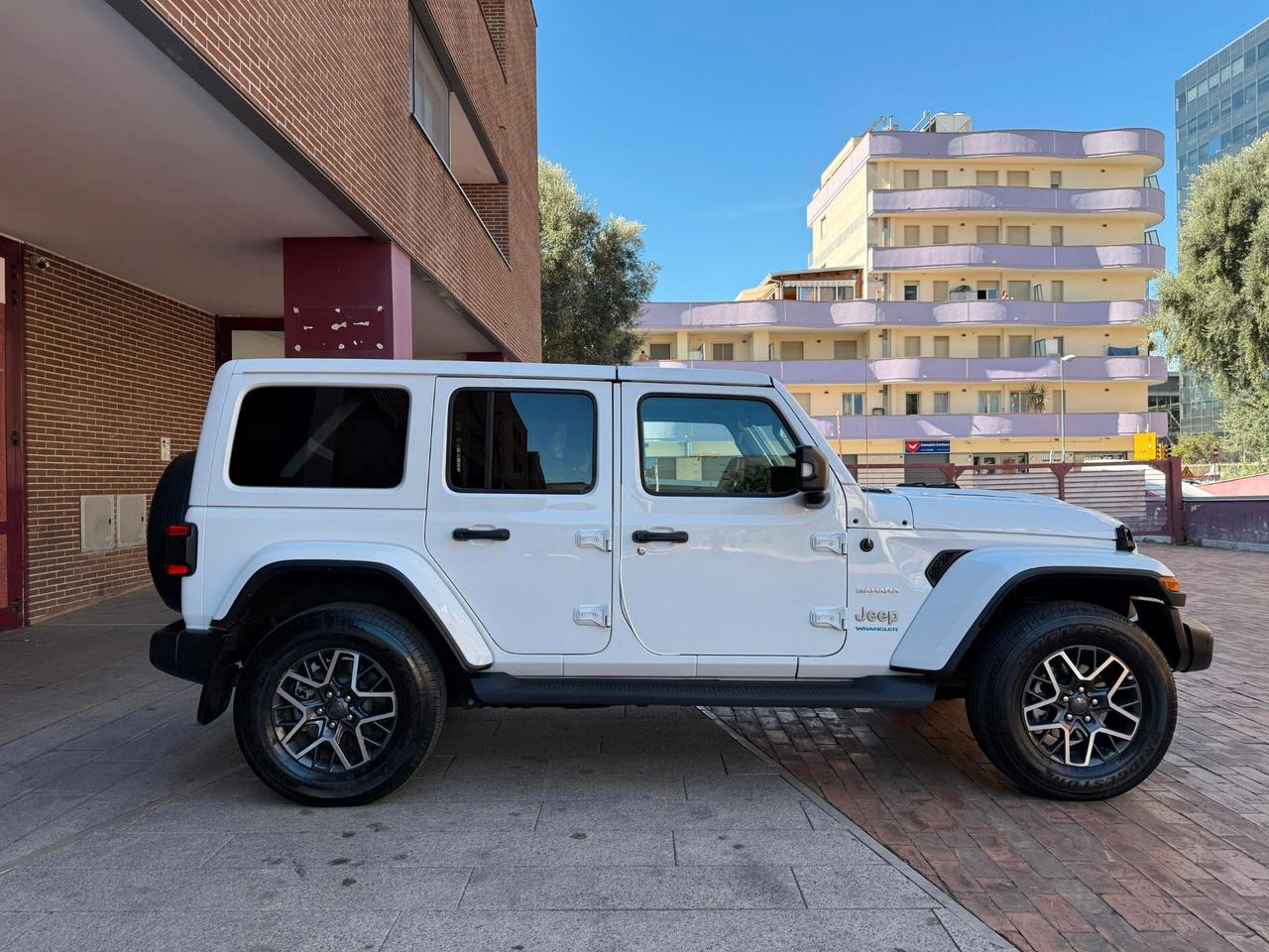 Jeep Wrangler Unlimited 2.0 PHEV ATX 4xe Sahara