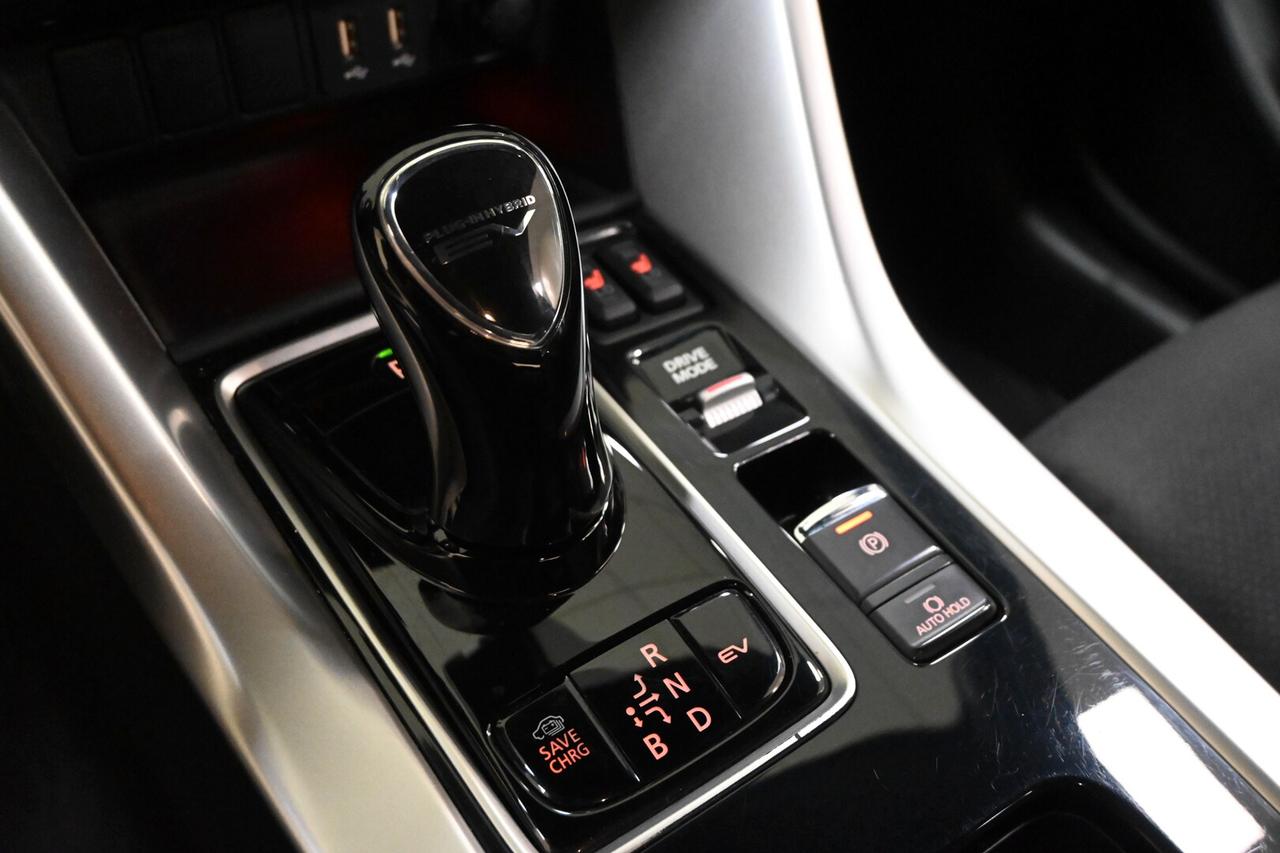 MITSUBISHI Eclipse Cross Eclipse Cross 2.4 MIVE...
