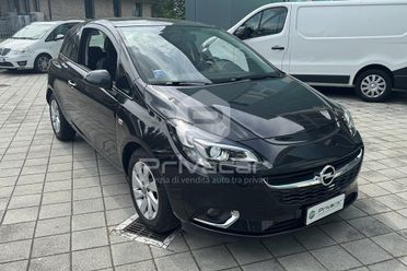 OPEL Corsa 1.2 Coupé Cosmo