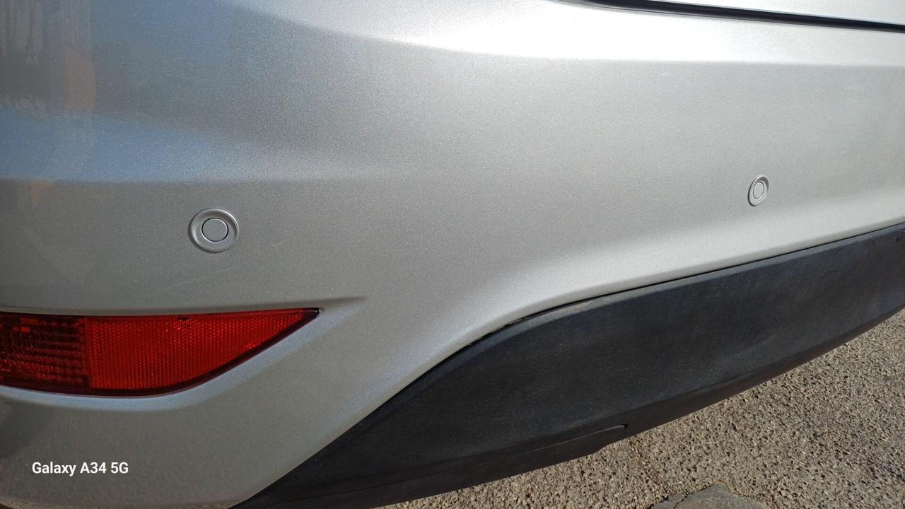 Ford Fiesta 1.5 TDCi 75CV 5 porte