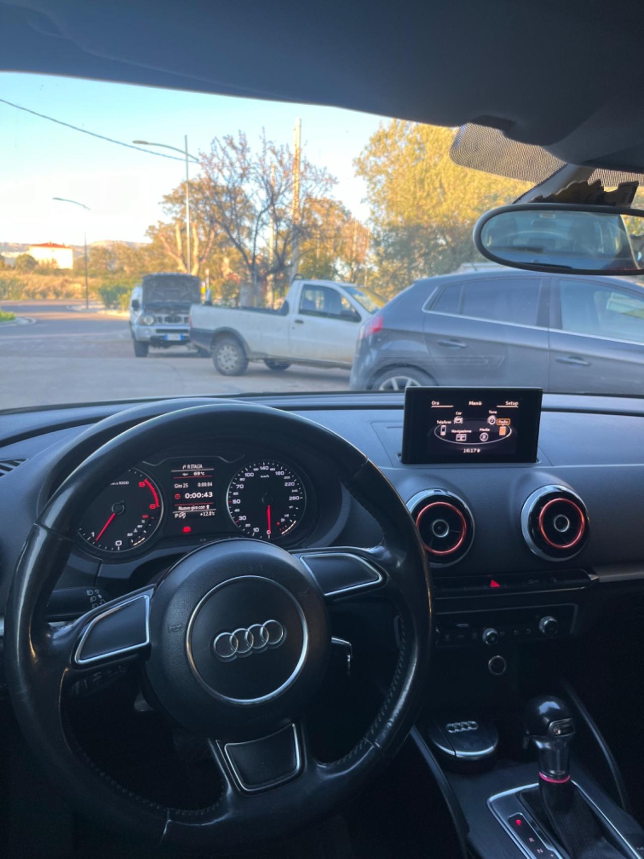 Audi A3 1.6 TDI S tronic Ambition