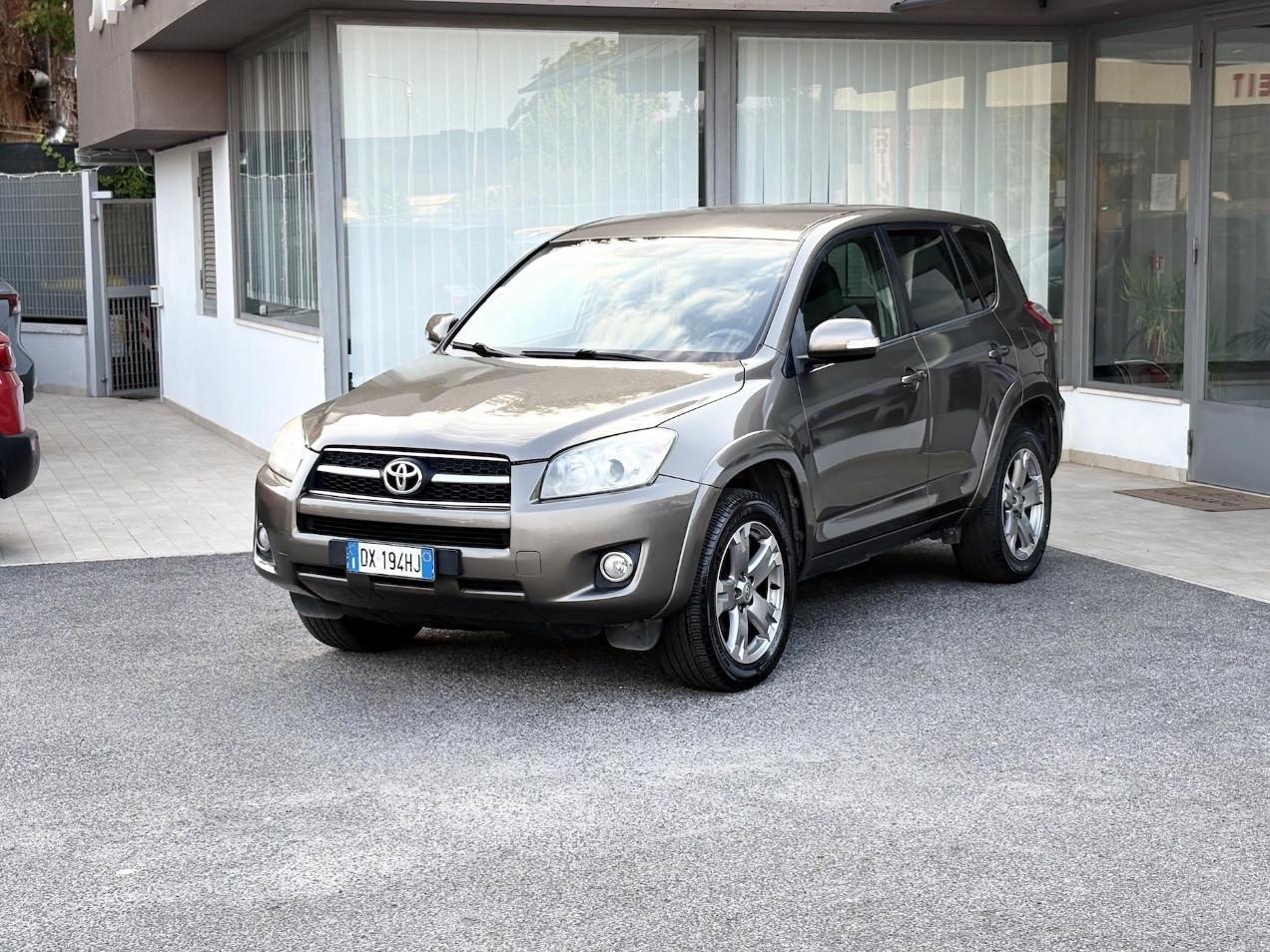 Toyota RAV4 5 Porte 2.2 Diesel 150CV E4 - 2009