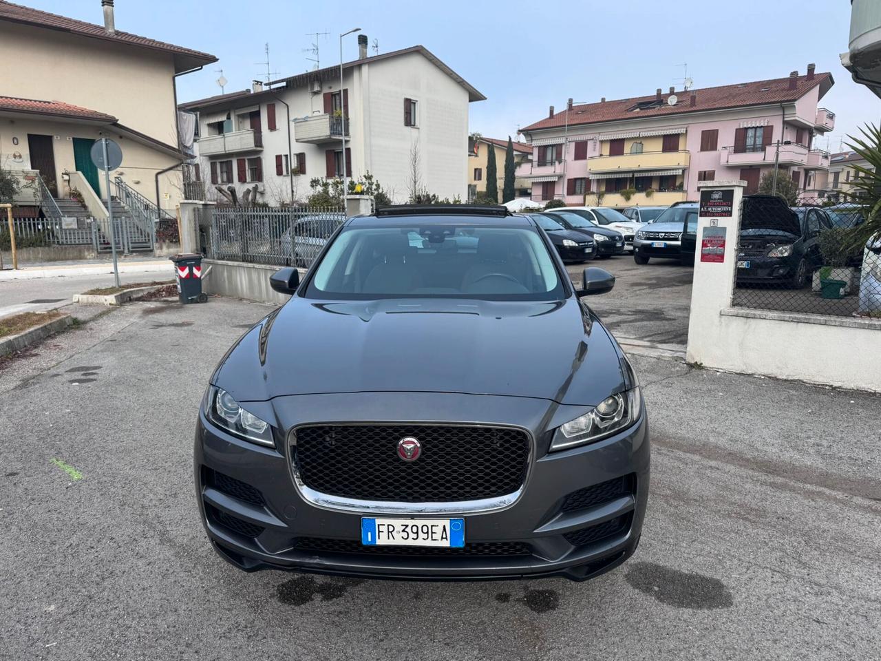 Jaguar F-Pace 2.0 D 180 CV AWD Portfolio