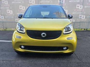 smart forTwo 0.9 71 cv Benzina Prime TETTO PELLE NAVI LED