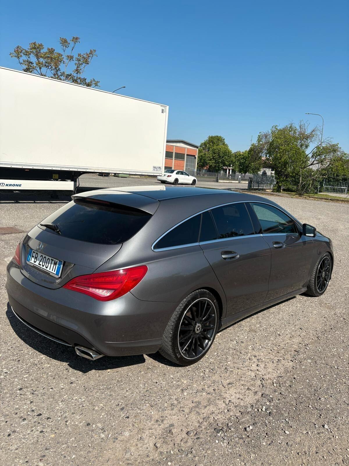 Mercedes-benz CLA 200 CLA 200 d S.W. Automatic Premium
