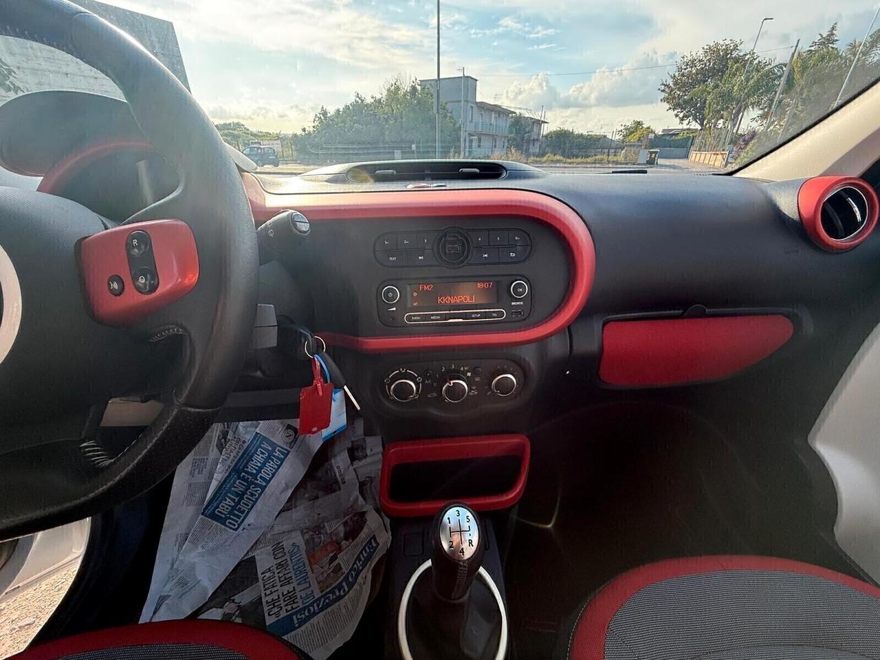 Renault Twingo TCe 90 CV EDC Intens