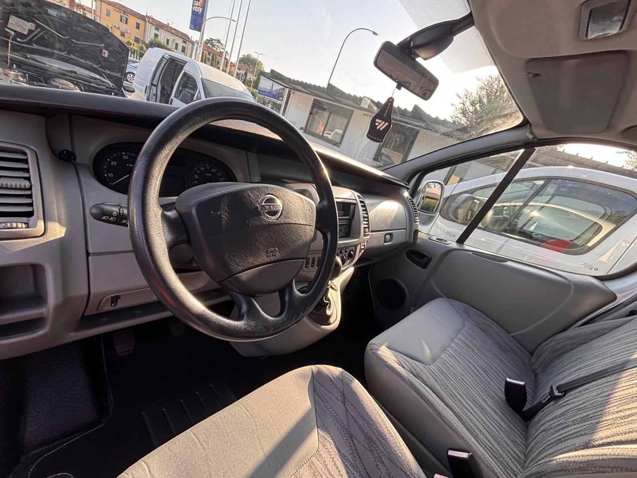 nissan primastar 7 posti trasporto 2 carrozzine per disabili