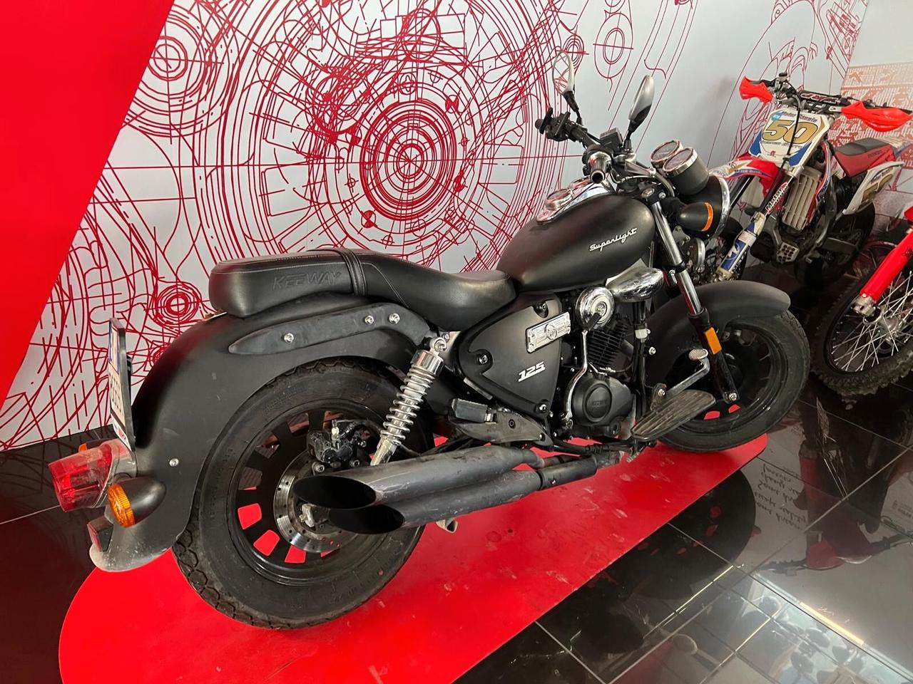 Keeway Superlight 125 2021